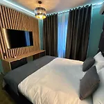 Fit 3*