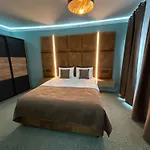 Fit Aparthotel 3*
