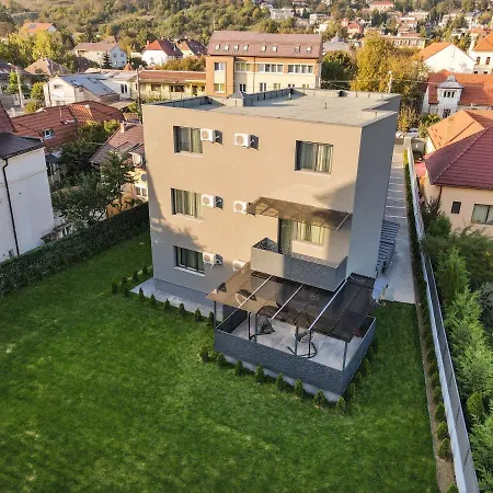 Ξενοδοχείο με διαμερίσματα Fit