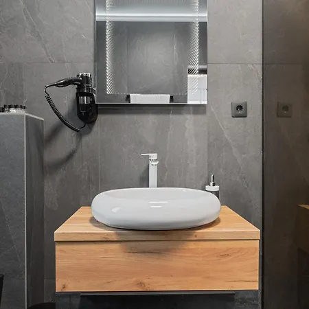 Fit Ξενοδοχείο με διαμερίσματα 3*